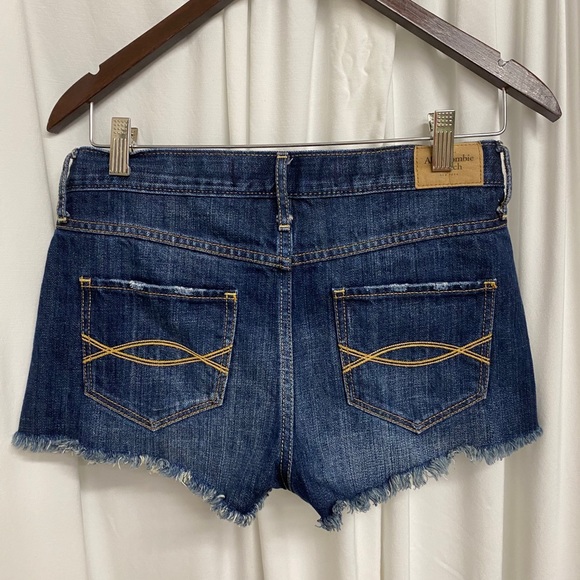 Shorts - Picture 2 of 2